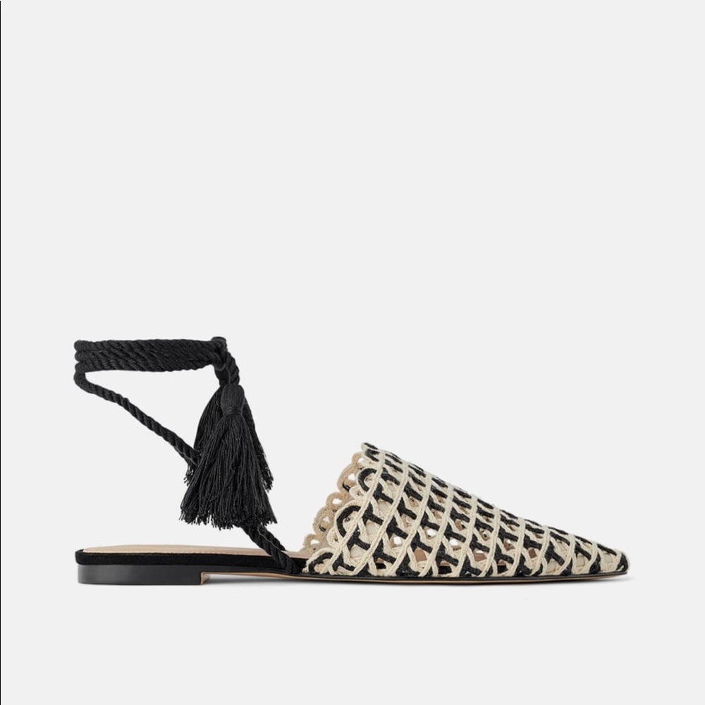 FLAT WOVEN MULES - Picture 2 of 6